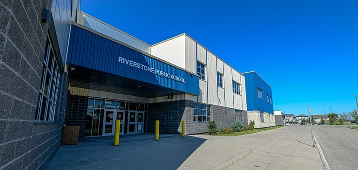 Picture of the front of Riverstone School